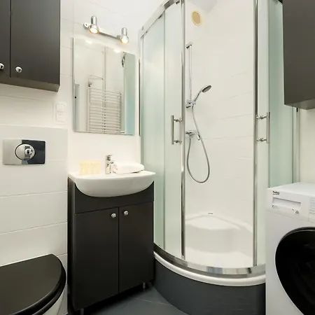 Apartment Pawlowa Stylish With Balcony & Office By Renters