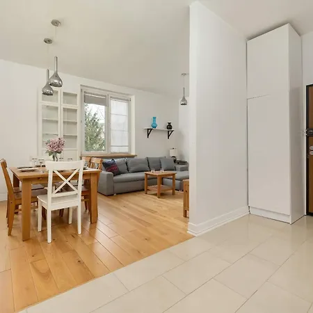 Apartment Pawlowa Stylish With Balcony & Office By Renters Wroclaw